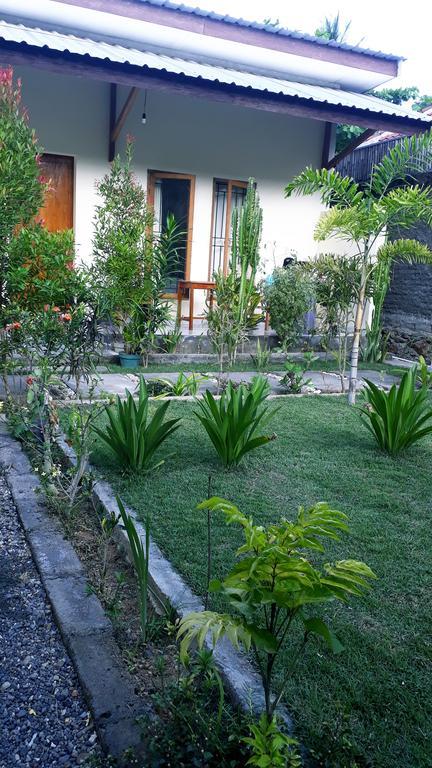 Herry Homestay Kuta  Extérieur photo